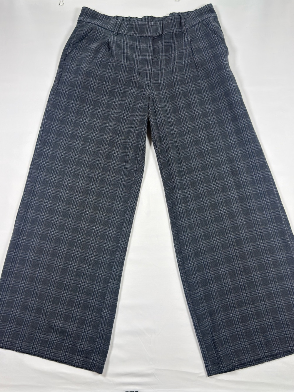 American Eagle Outfitters Grey Plaid Wide-Leg Pants